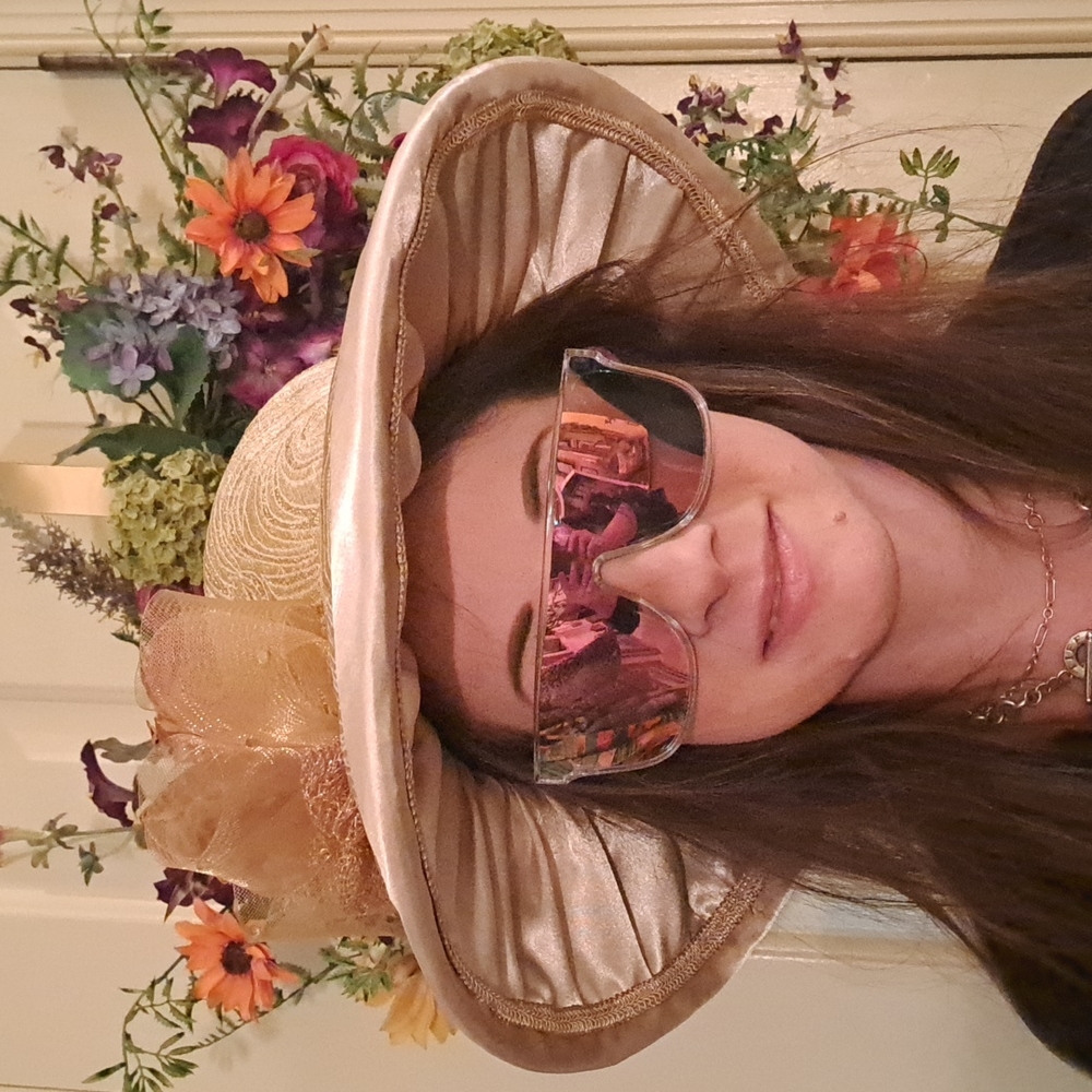 Lisa Rene gold hat